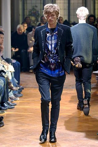 Look 14